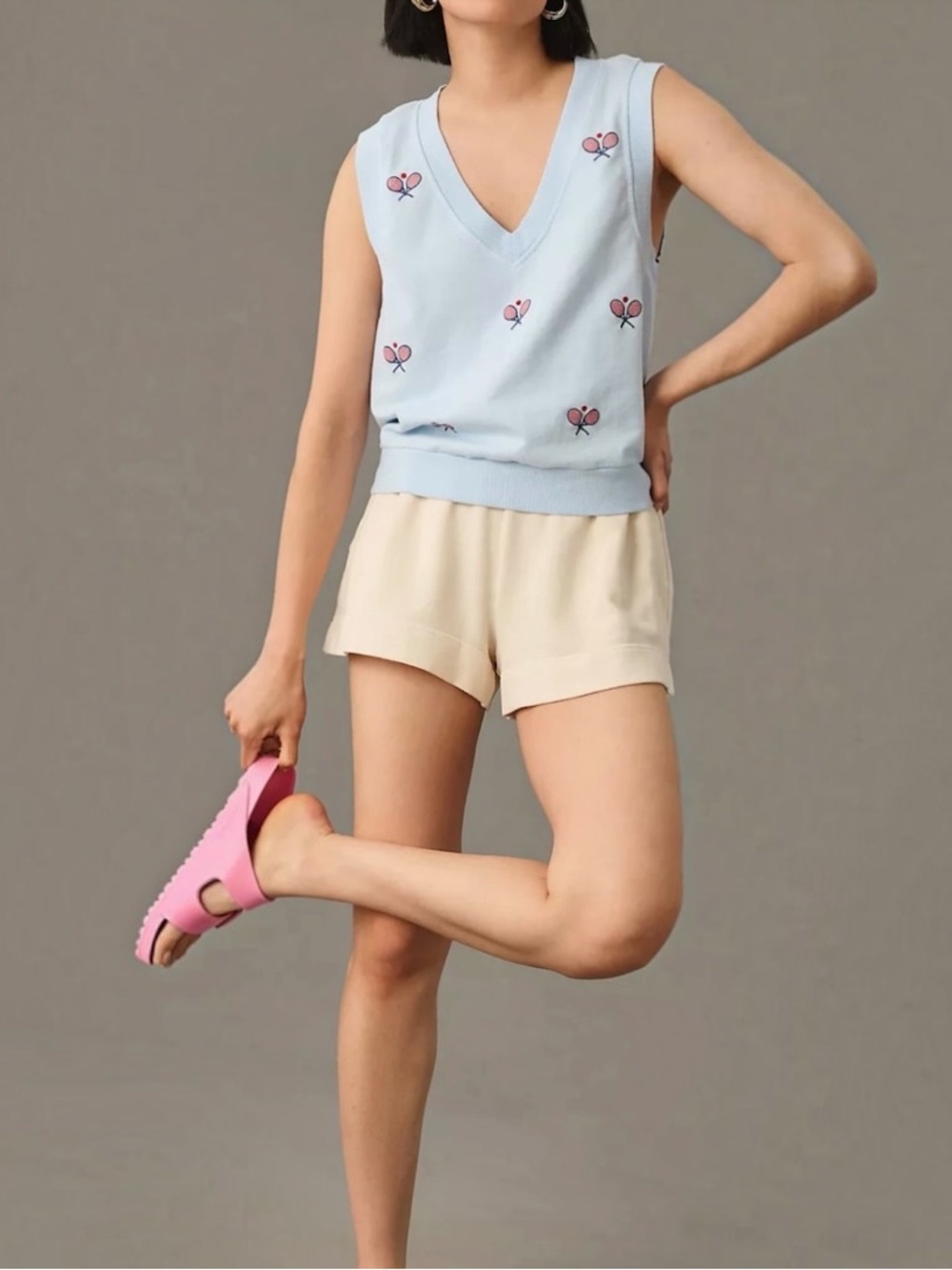T.LA ANTHROPOLOGIE TENNIS RACKET NOVELTY EMBROIDERED SLEEVLESS BABY BLUE TOP L